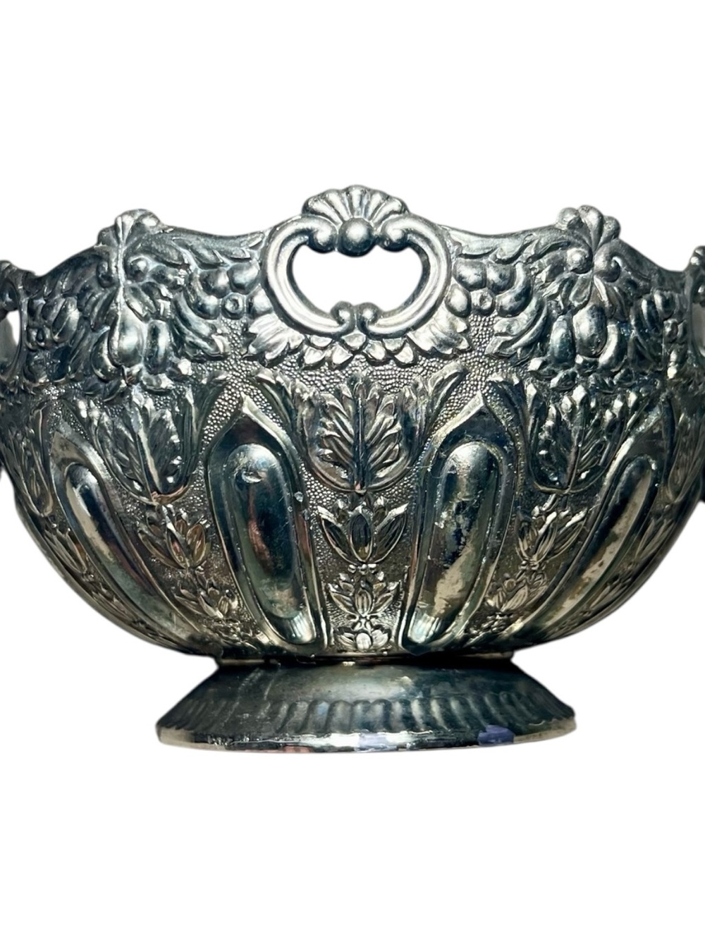 Vintage Raimond Silverplate American Victorian Candy Dish Bowl w/ Ring Handles